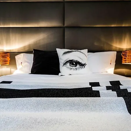 Апартаменты Joivy Superb 1bed In Brera *
