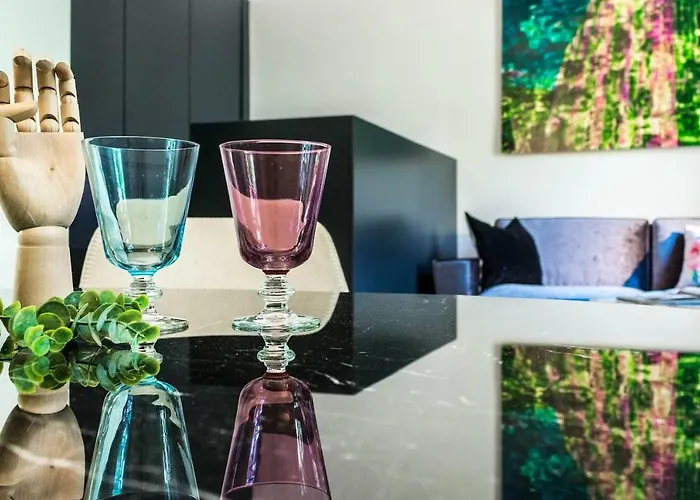 Joivy Superb 1bed In Brera Mediolan