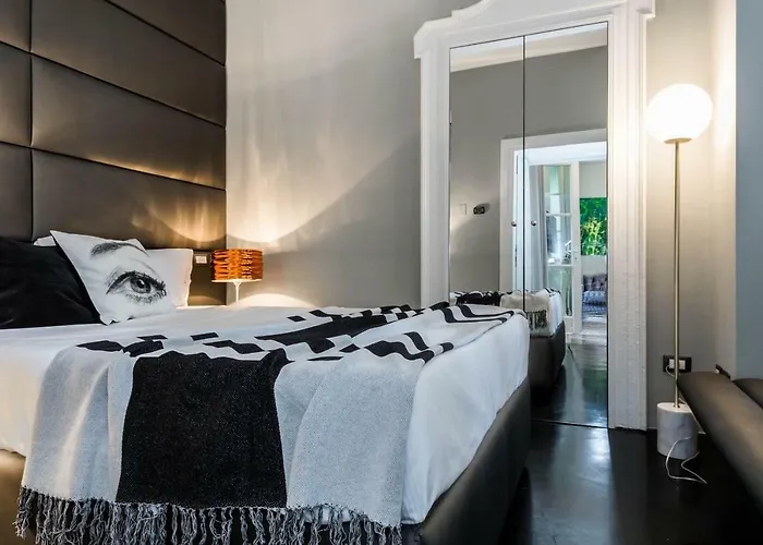 Apartament Joivy Superb 1bed In Brera Mediolan