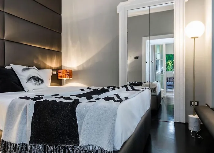 Joivy Superb 1bed In Brera Apartament