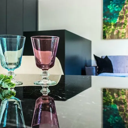 Joivy Superb 1bed In Brera Milan
