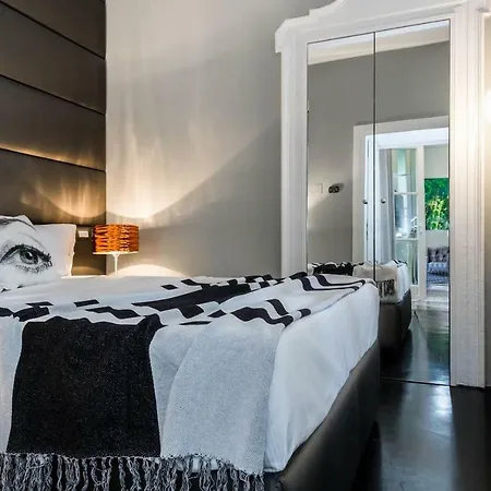 Apartment Joivy Superb 1bed In Brera Milan