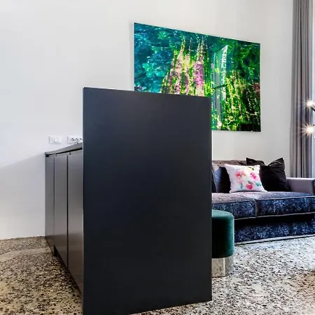 Joivy Superb 1bed In Brera Apartment Milan